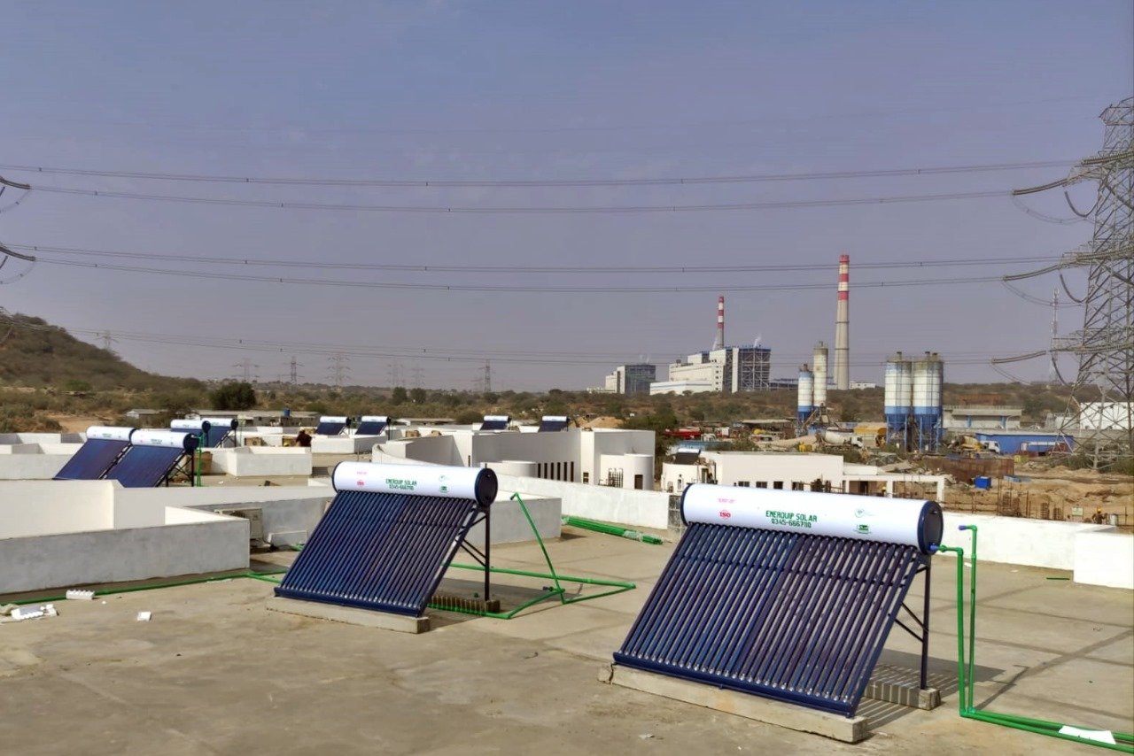 Solar Water Geyser